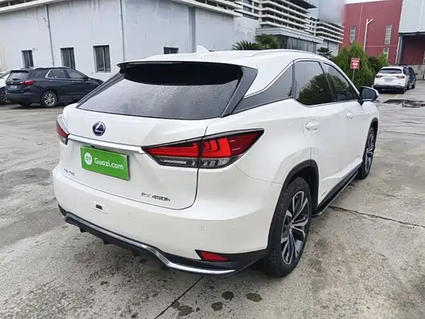 Lexus RX 2020