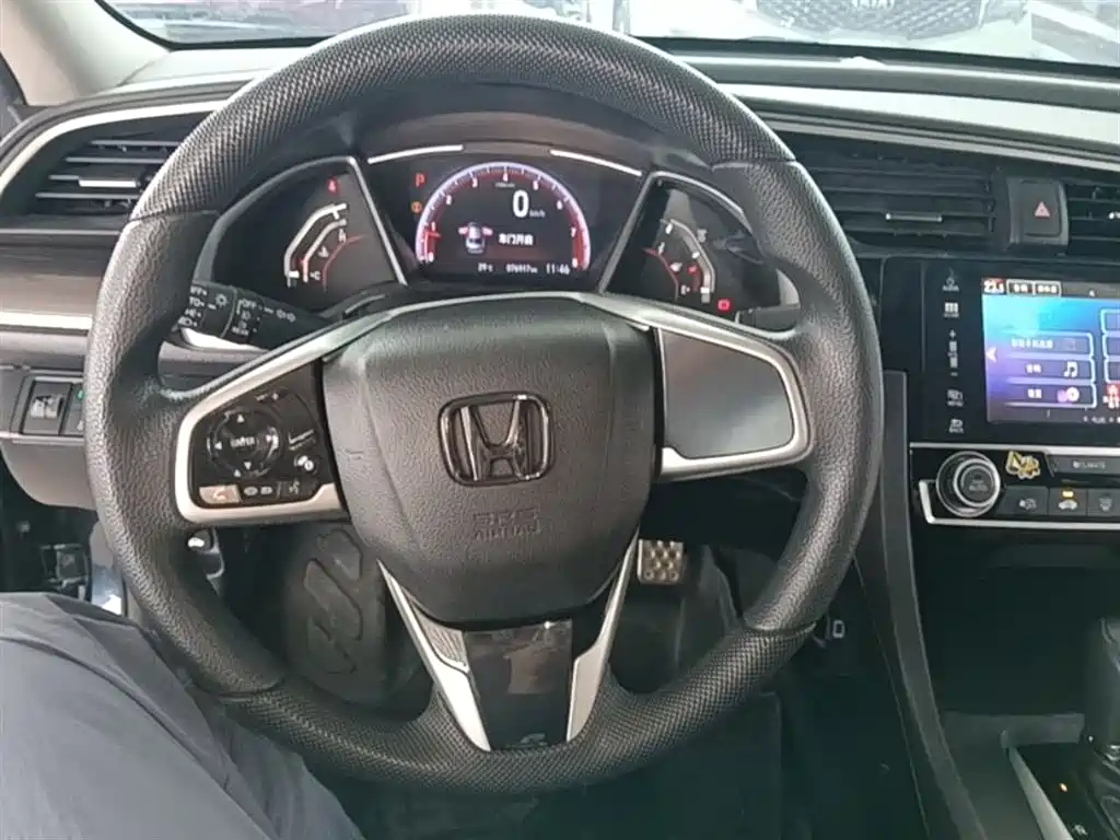 Honda Civic 2020 — фото 11