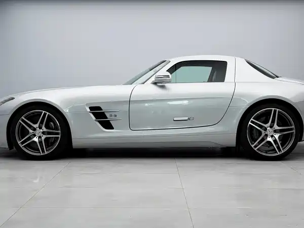 Mercedes-Benz Sls-Class AMG 2013