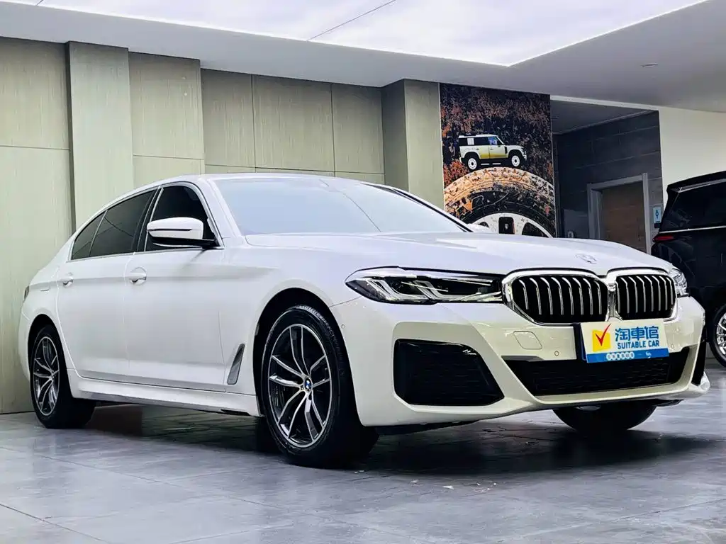 BMW 5 Series 2022