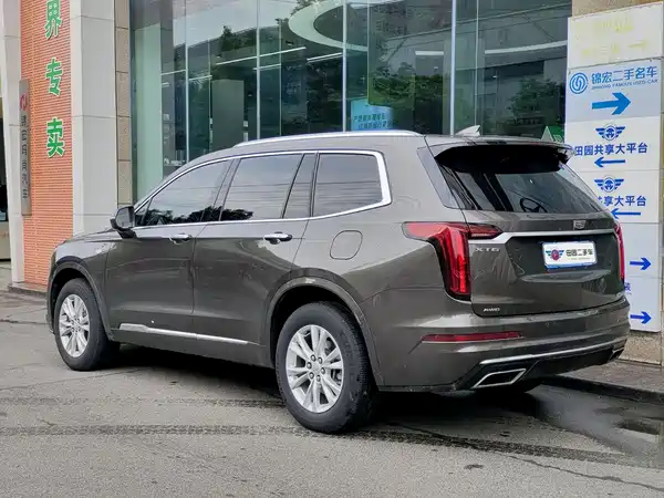 Cadillac XT6 2022