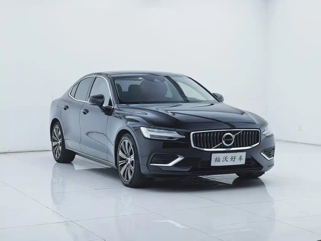 Volvo S60 2021 — фото 3