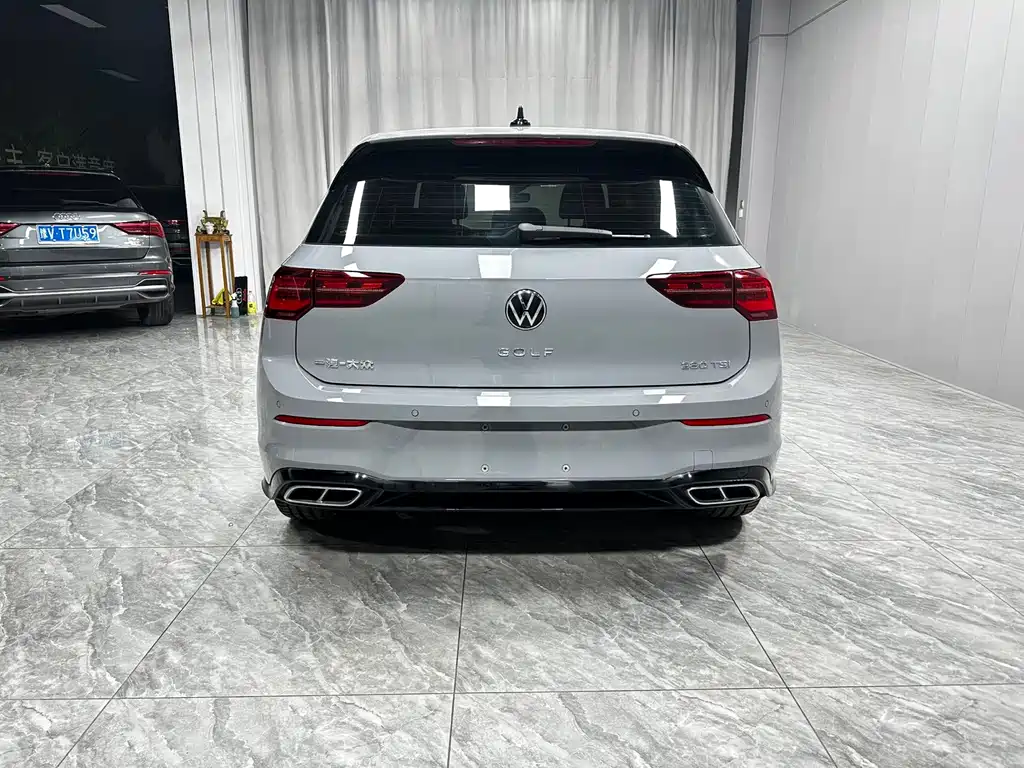 Volkswagen Golf 2022