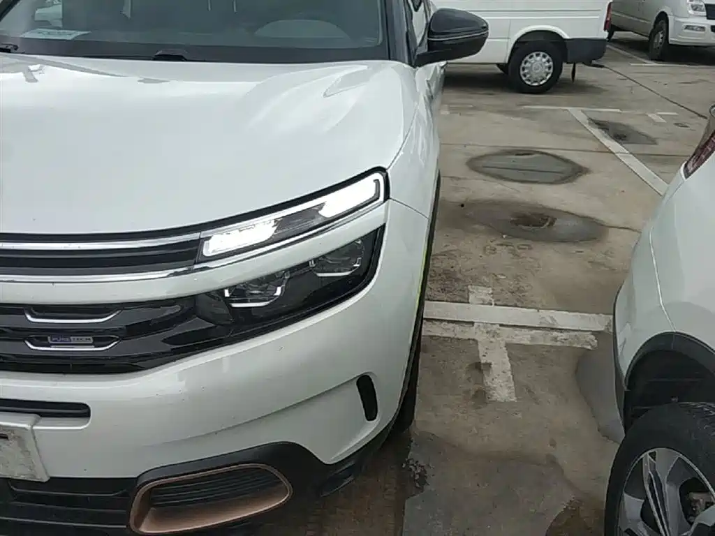 Citroen C5 AIRCROSS 2020 — фото 24