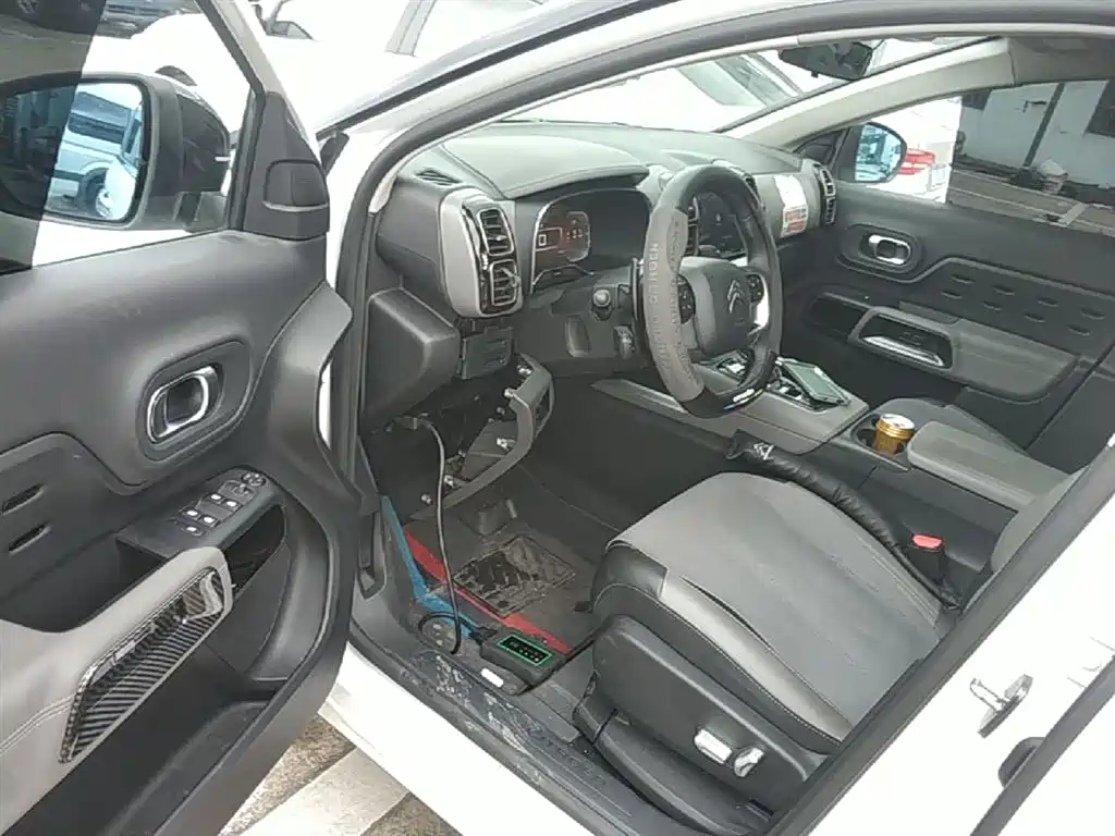 Citroen C5 AIRCROSS 2020 — фото 16