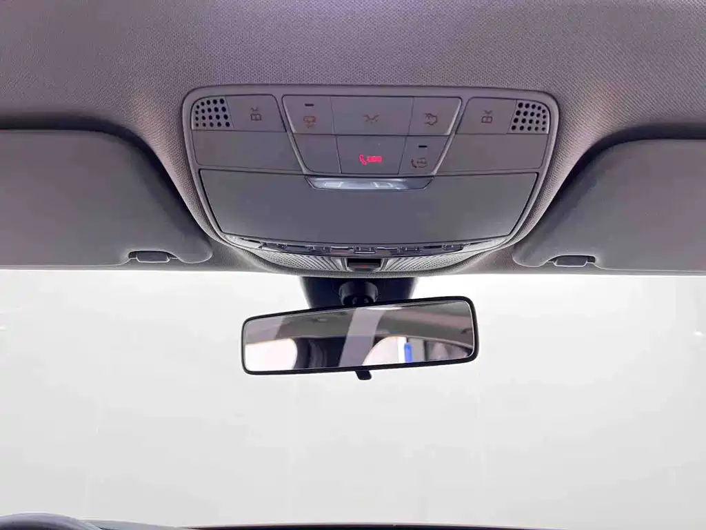 Mercedes-Benz C-Class 2021 — фото 19