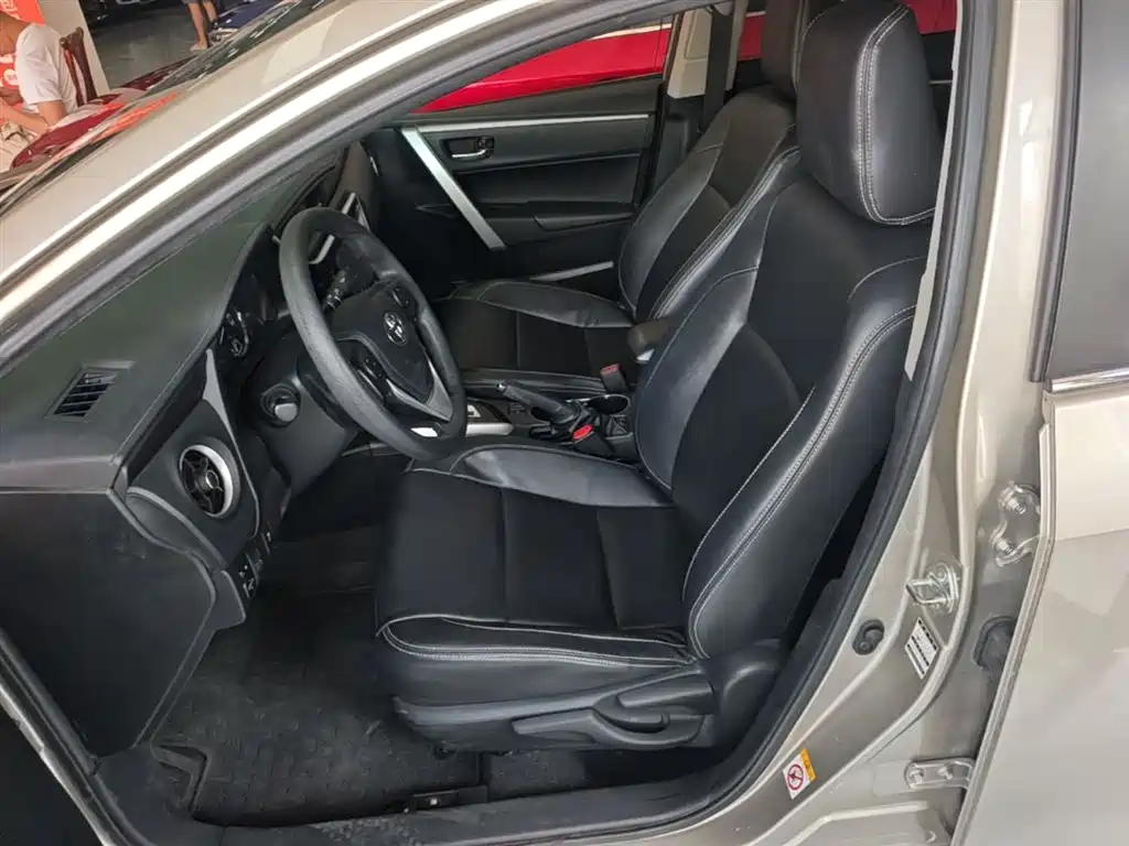 Toyota Corolla 2019 — фото 15