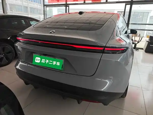 NIO ET5 2024