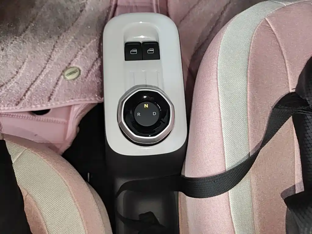Geely Galaxy Panda 2026 — фото 14