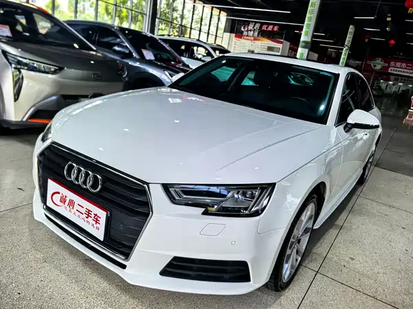 Audi A4L 2017