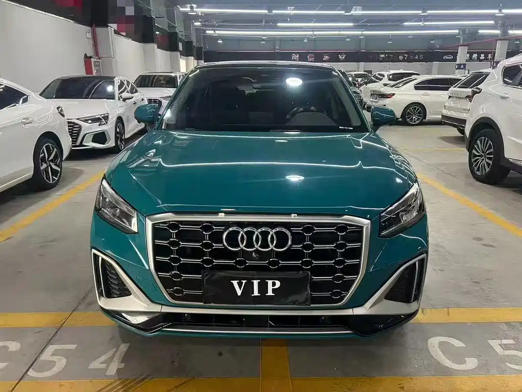Audi Q2L 2022