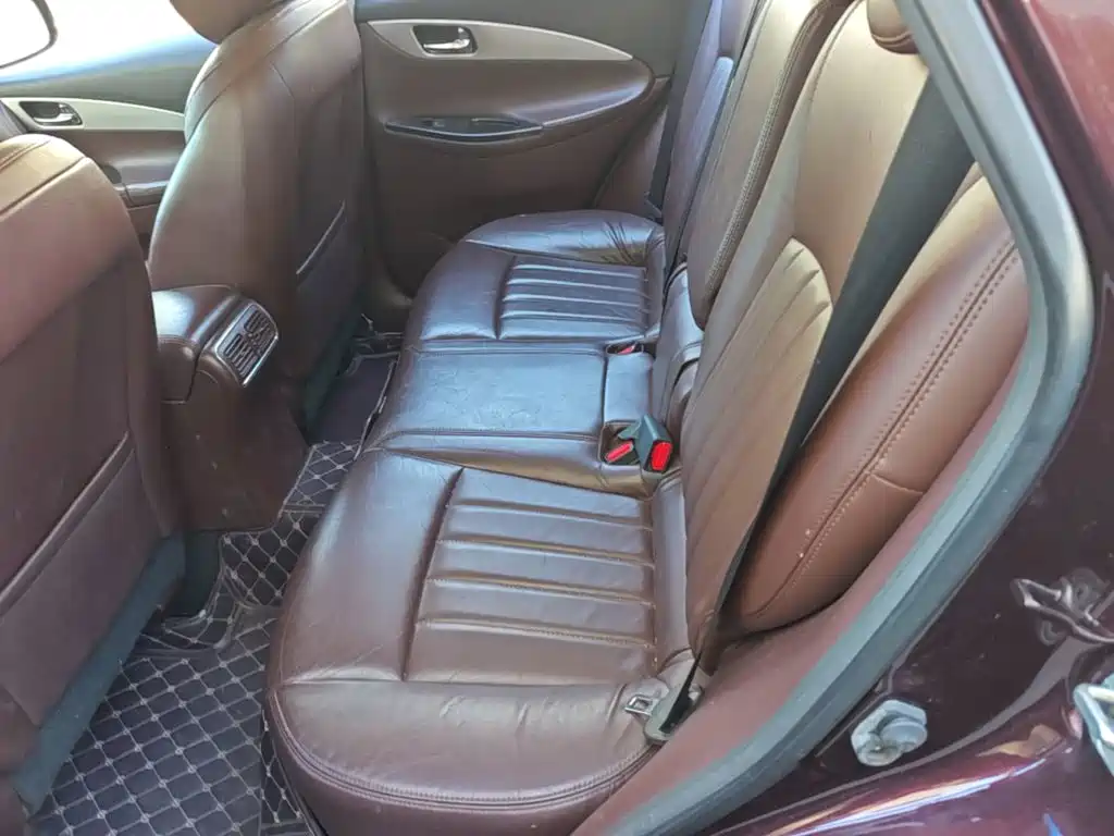 Infiniti QX50 2015 — фото 17