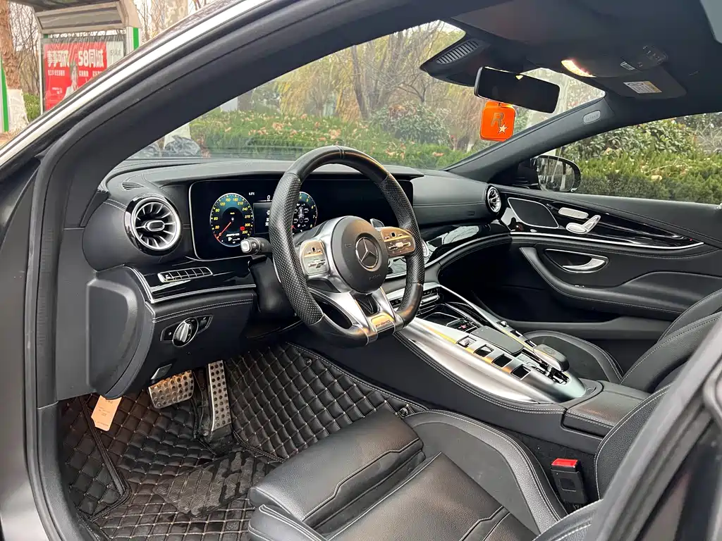Mercedes-Benz AMG GT 2020 — фото 10