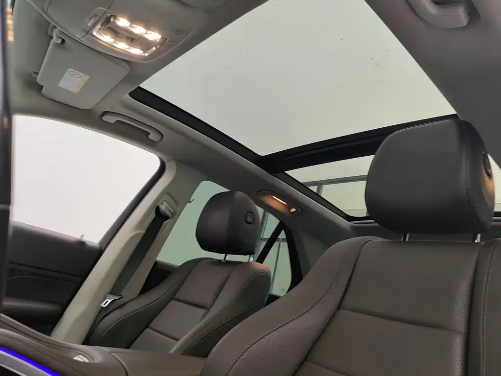 Mercedes-Benz GLE 2021