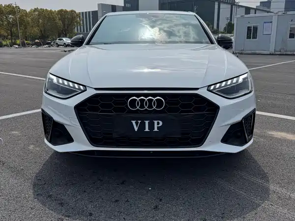Audi A4L 2023