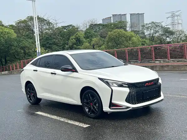 Dongfeng Yixuan 2021