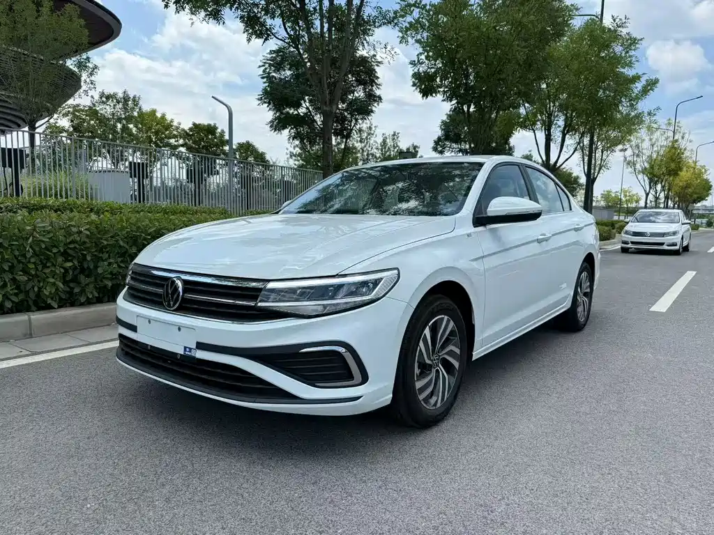 Volkswagen Bora 2025