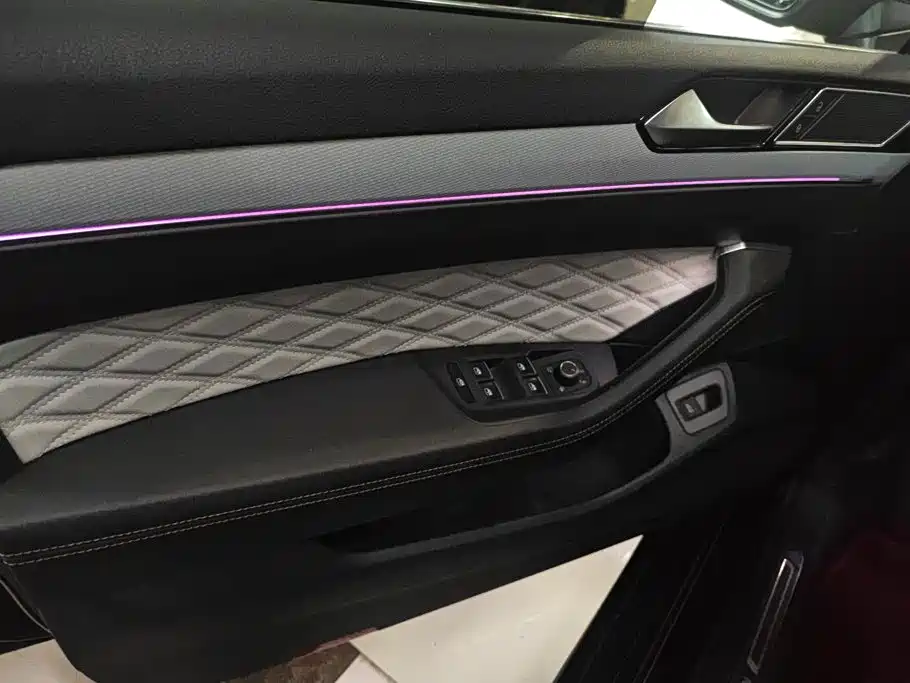 Volkswagen Magotan 2025