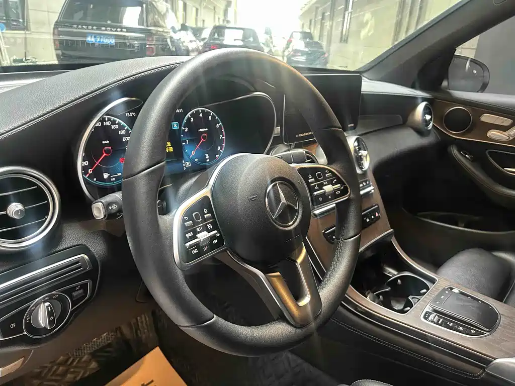 Mercedes-Benz GLC 2022 — фото 15