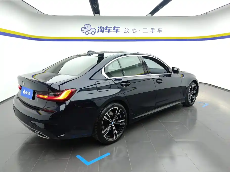 BMW 3 Series 2021