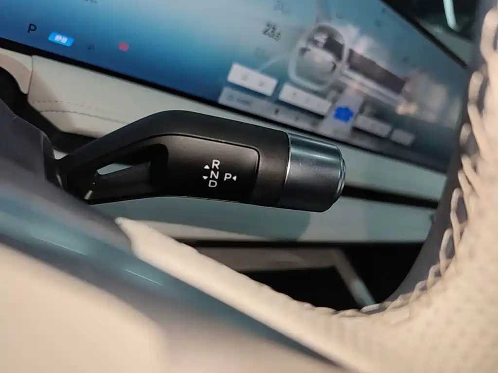Geely Galaxy E8 2024 — фото 14