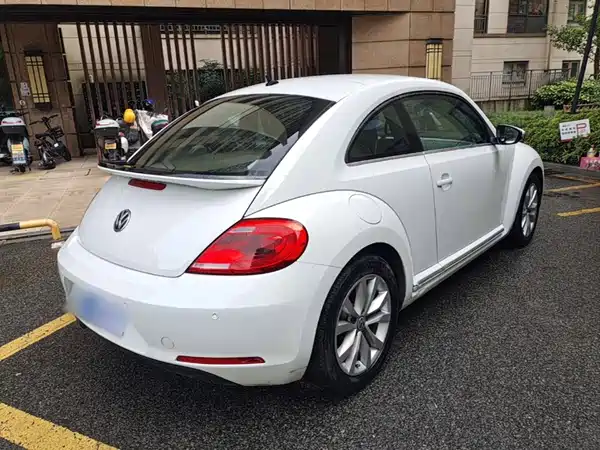 Volkswagen Beetle 2016