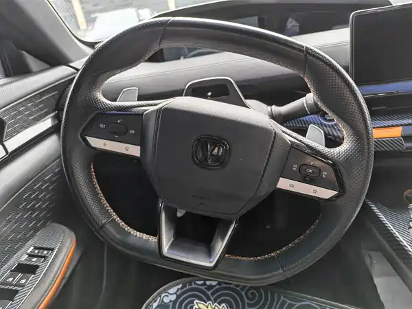 Changan UNI-V 2022