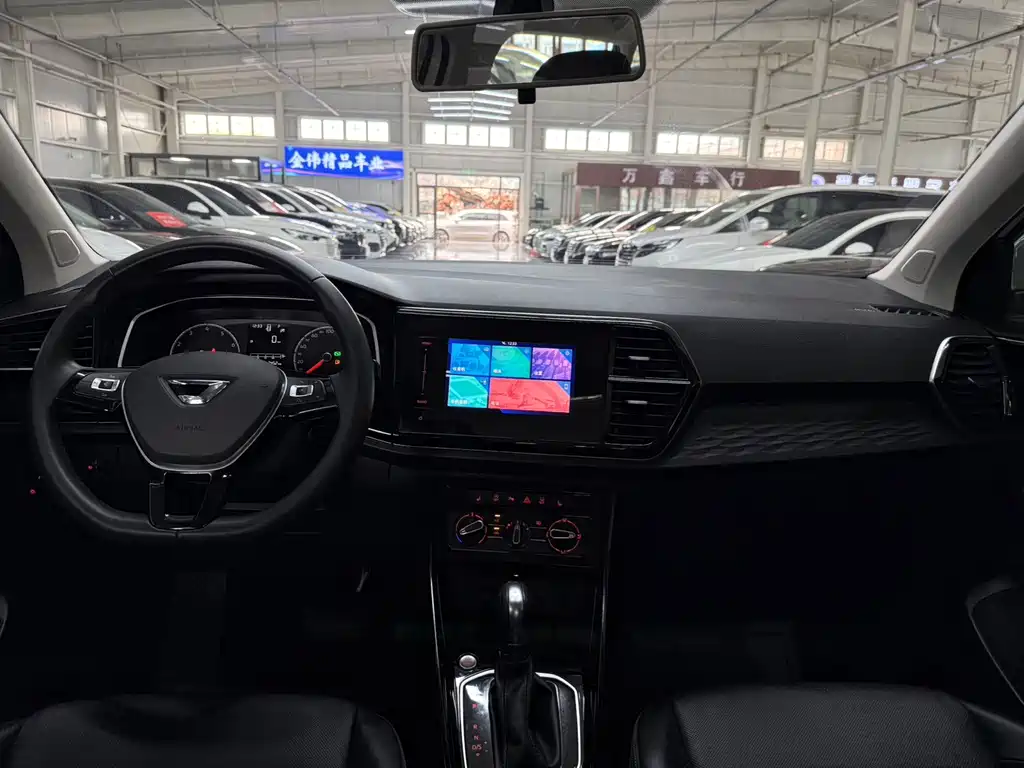 Jetta VS5 2022
