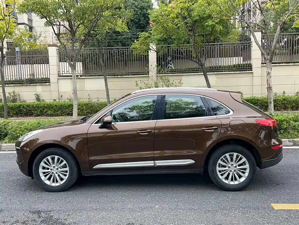 Zotye SR9 2019 — фото 13