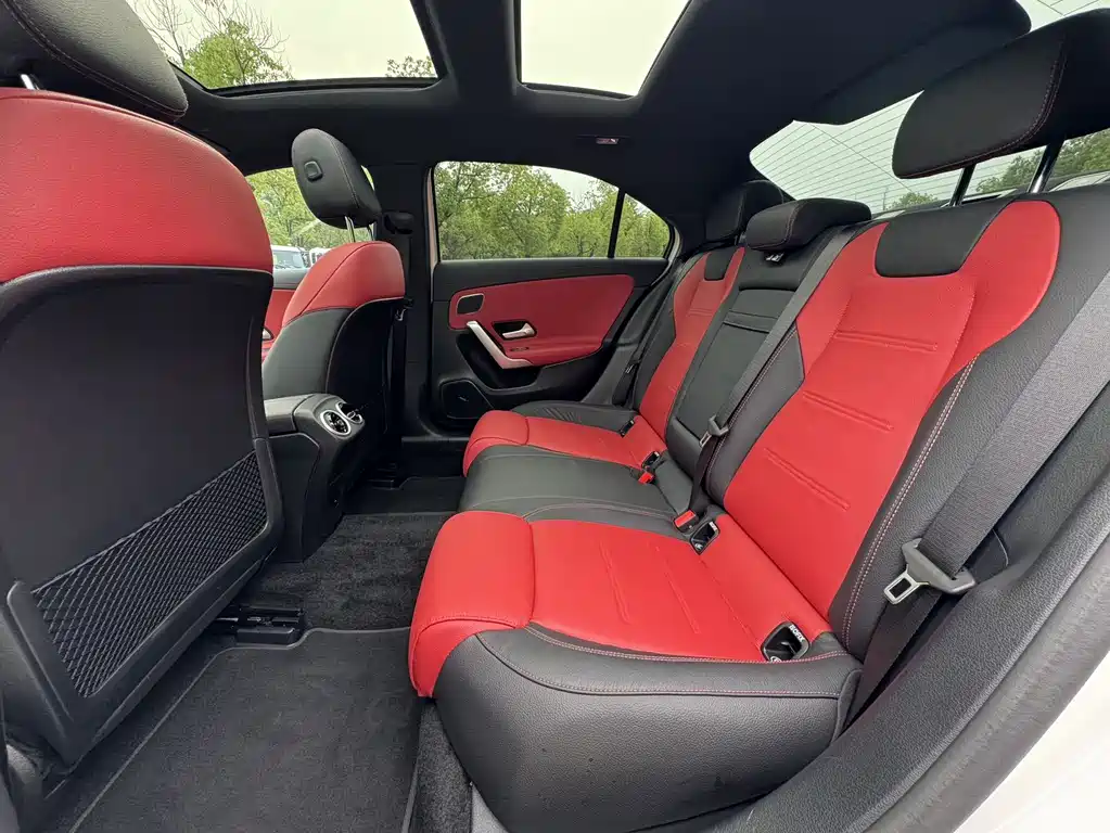 Mercedes-Benz A-Class AMG 2023 — фото 9