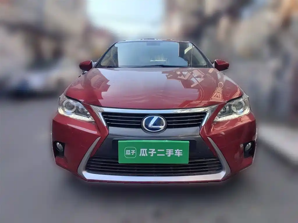 Lexus CT 2014 — фото 24