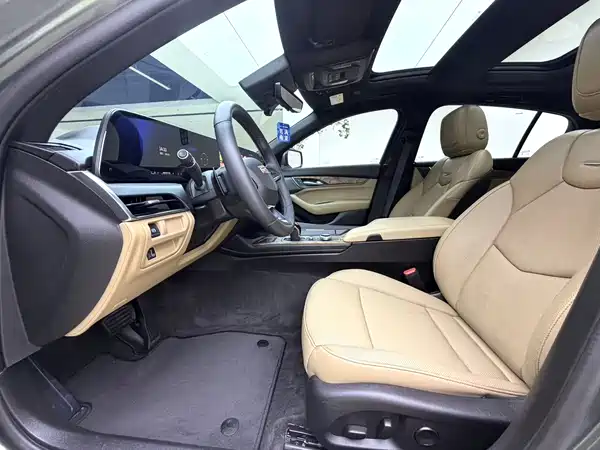 Cadillac CT5 2024