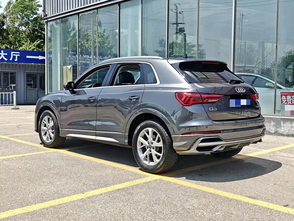 Audi Q3 2020 — фото 4