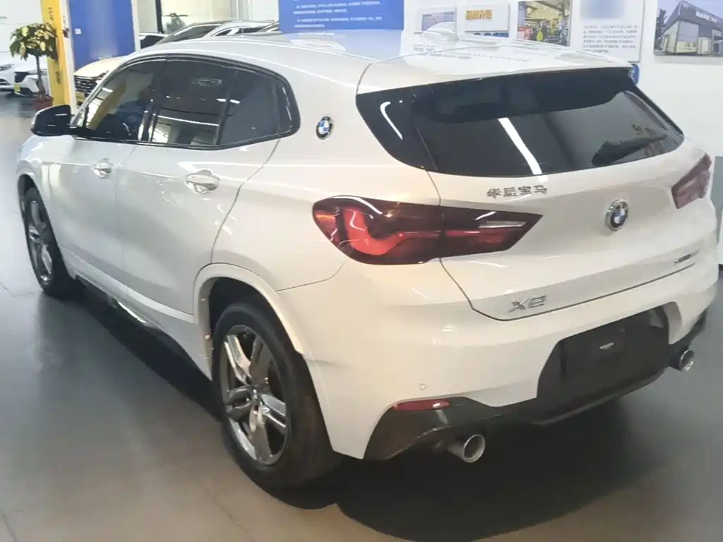 BMW X2 2021