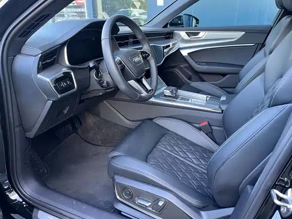Audi A6L 2025