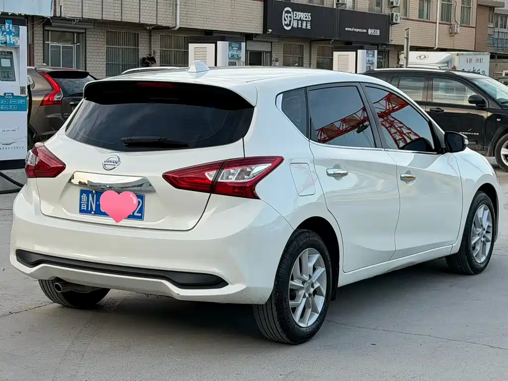 Nissan Tiida 2022