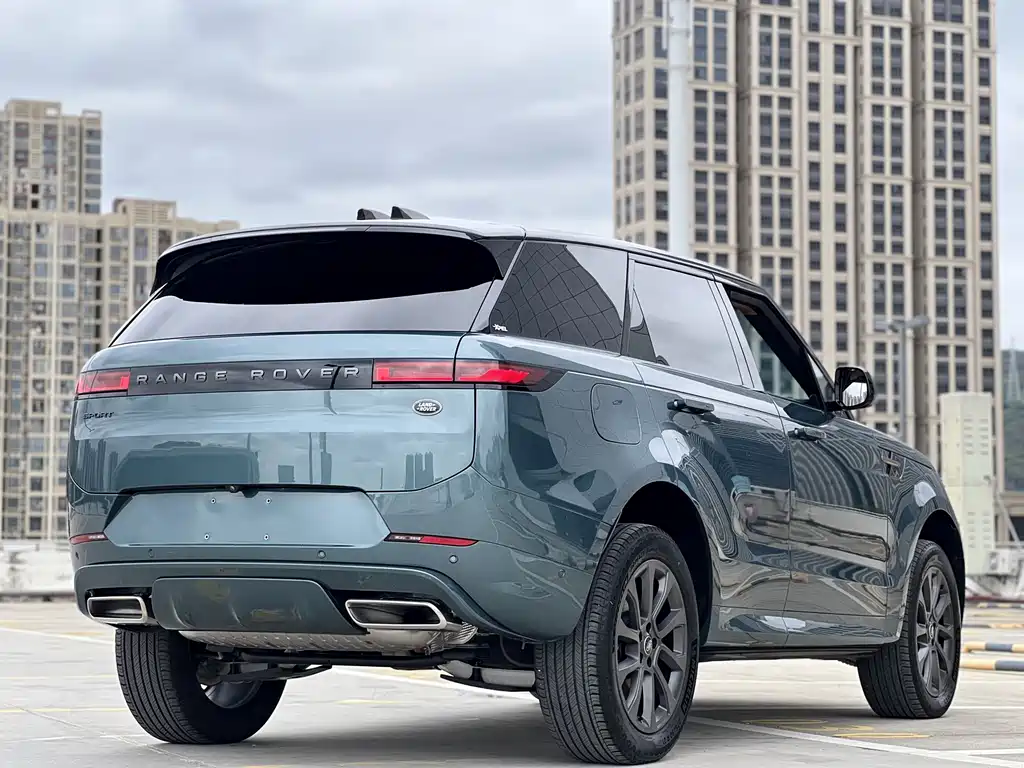 Land Rover Sport 2024 — фото 10