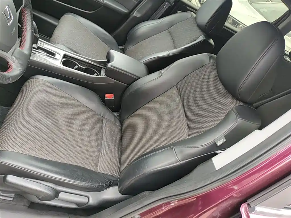 Honda Jade 2018 — фото 15
