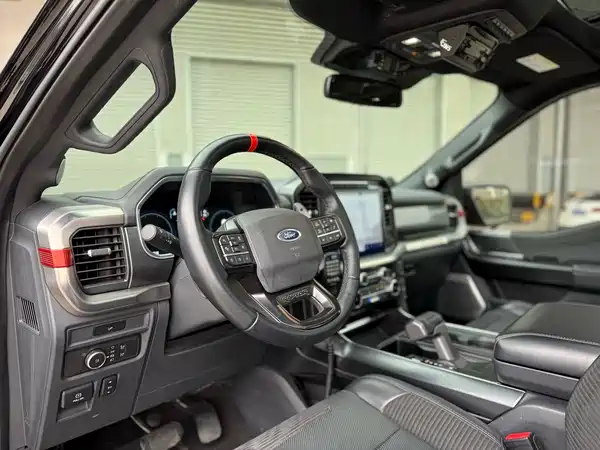 Ford F-150 Raptor 2023