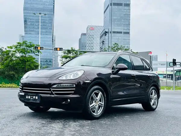 Porsche Cayenne 2014