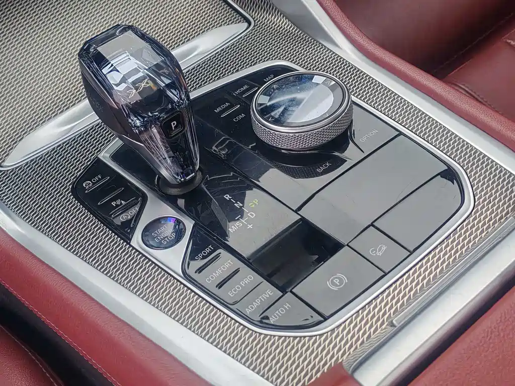 BMW X6 2021 — фото 10