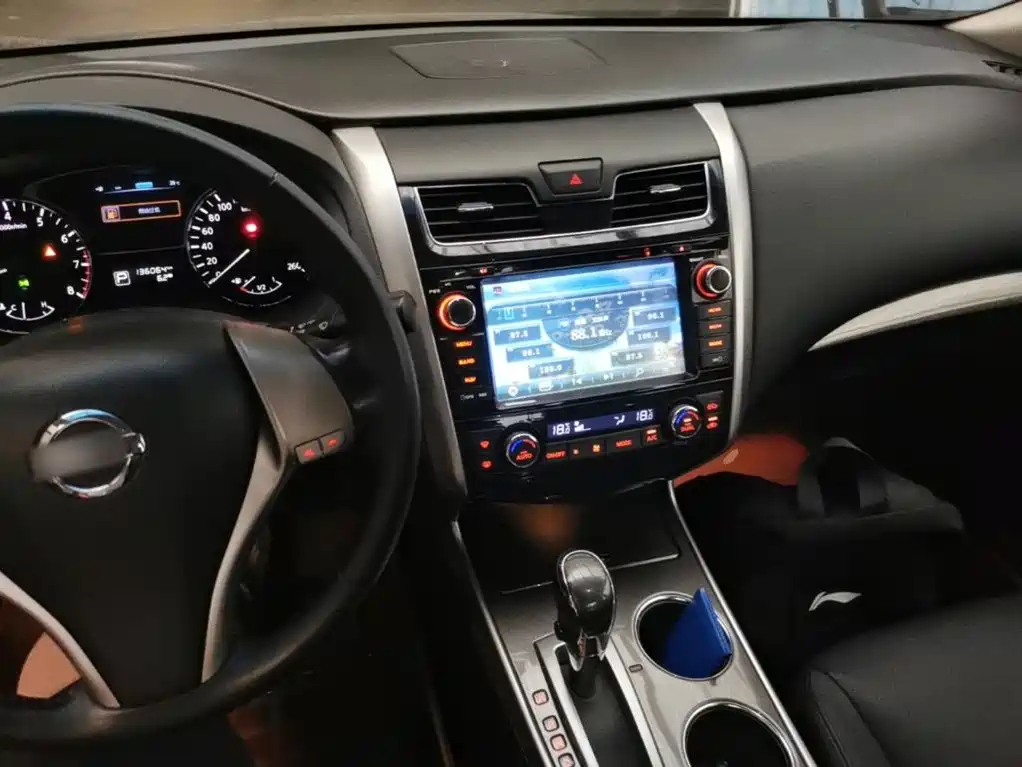Nissan Teana 2014 — фото 10