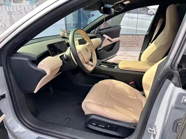 NIO ET5T 2023