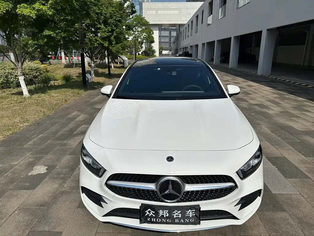 Mercedes-Benz A-Class 2021 — фото 2