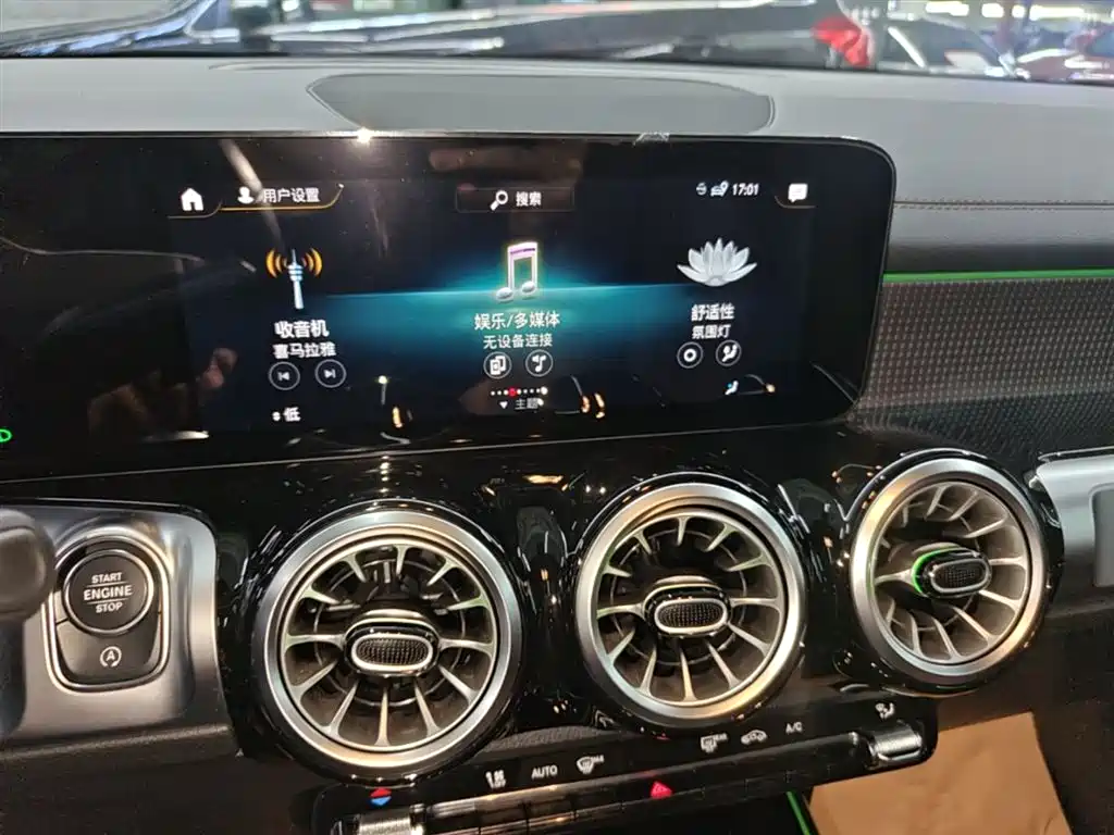 Mercedes-Benz GLB 2022 — фото 13