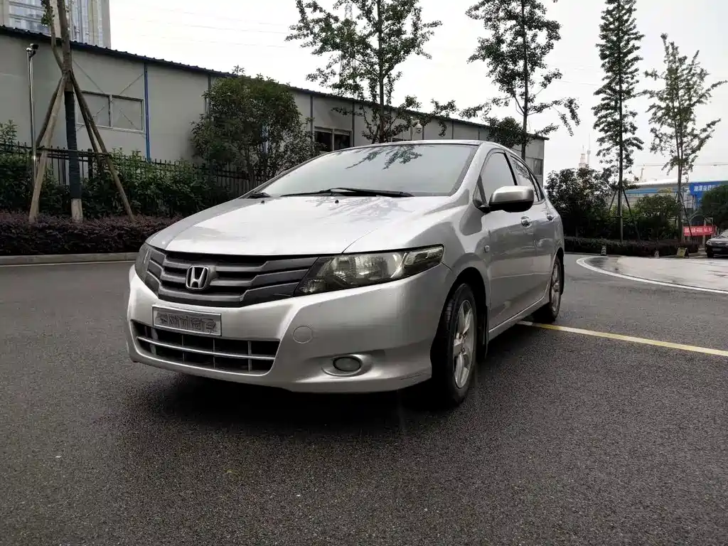 Honda City Classic 2011 — фото 1