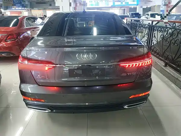 Audi A6L 2020