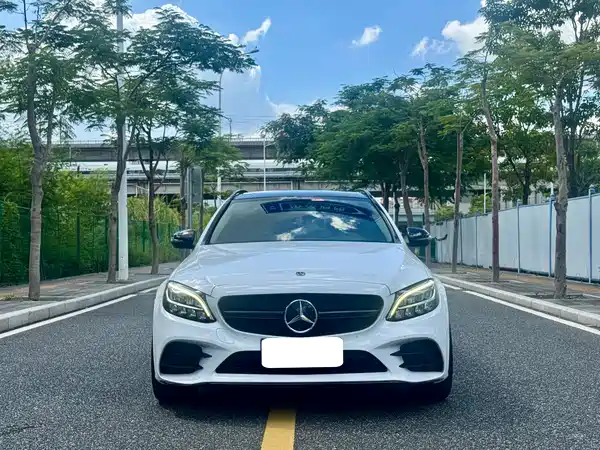 Mercedes-Benz C-Class 2019