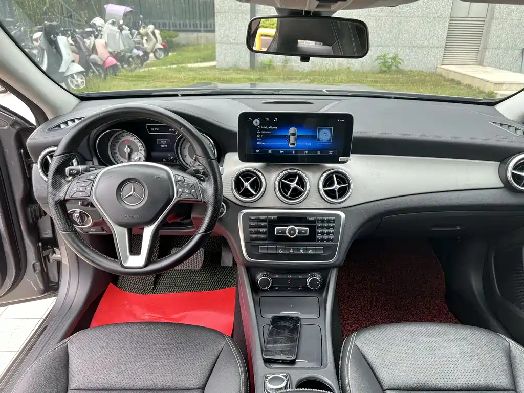 Mercedes-Benz GLA 2015 — фото 5