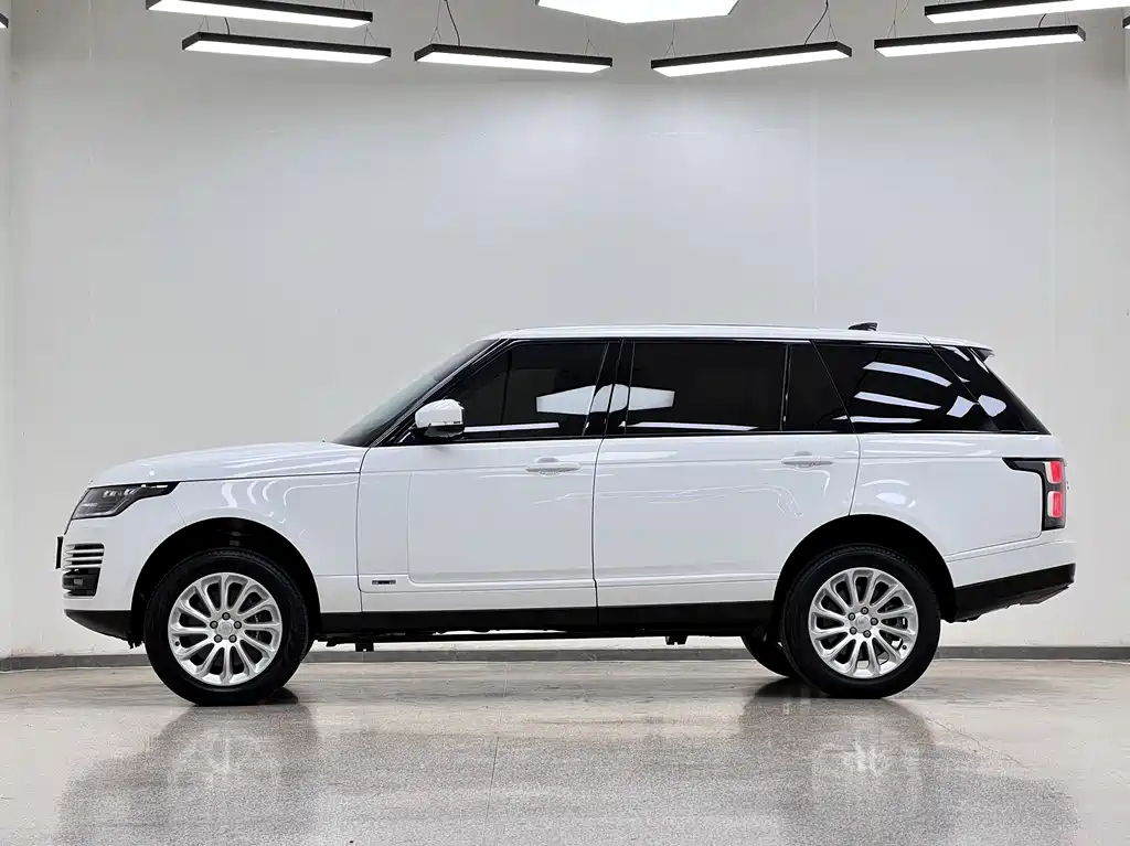 Land Rover Range Rover 2018 — фото 4